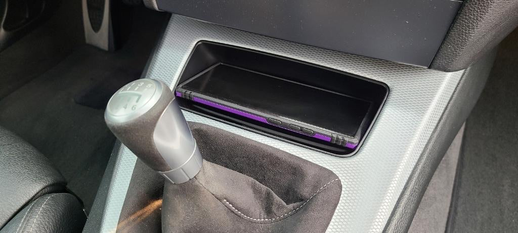 BMW E9X 3 SERIES (E90/E91/E92/E93) INDUKTIV Wireless Device Charging Unit