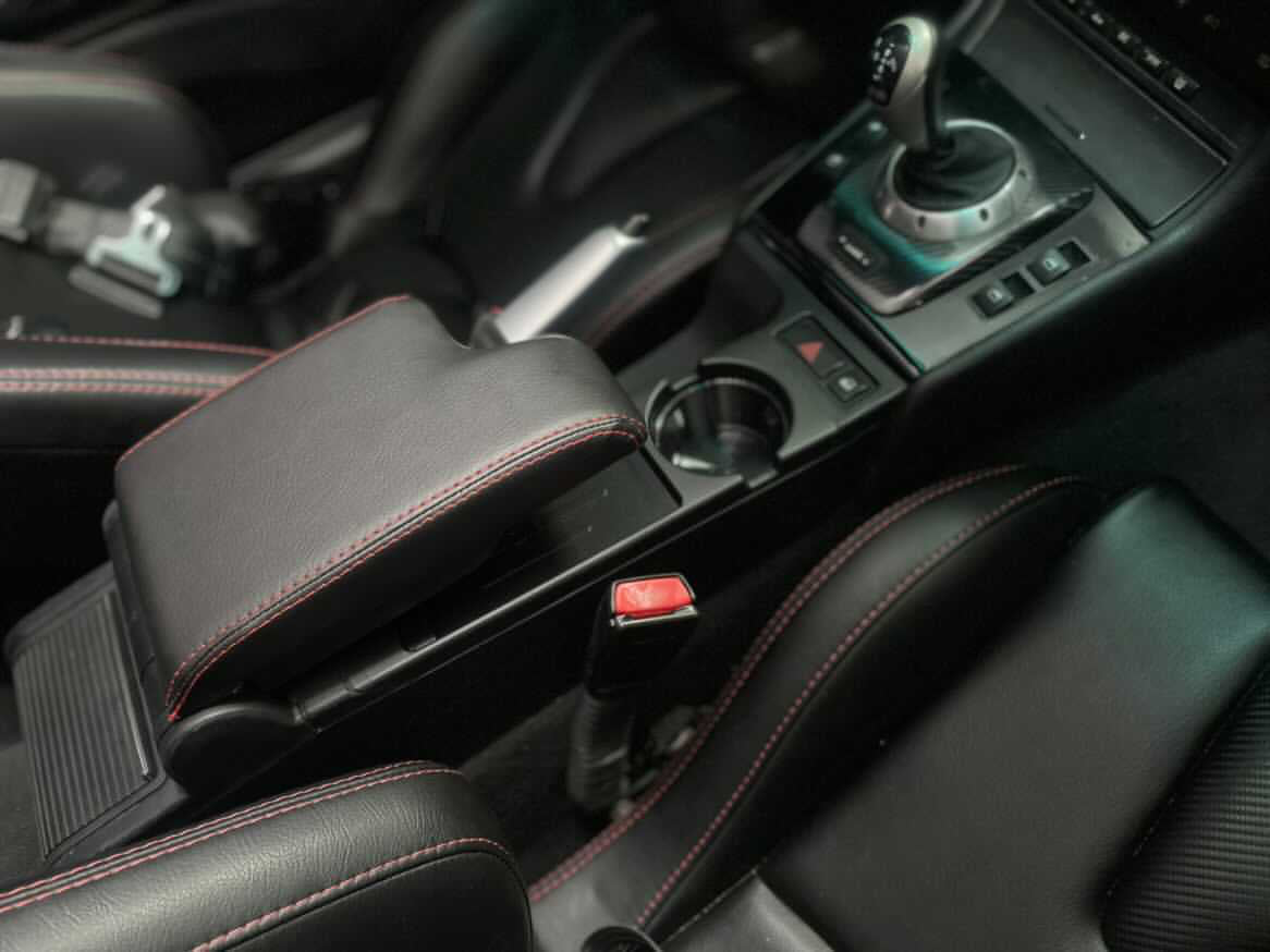 BMW E46 3 SERIES (INCLUDING M3) INDUKTIV Wireless Device Charging Unit