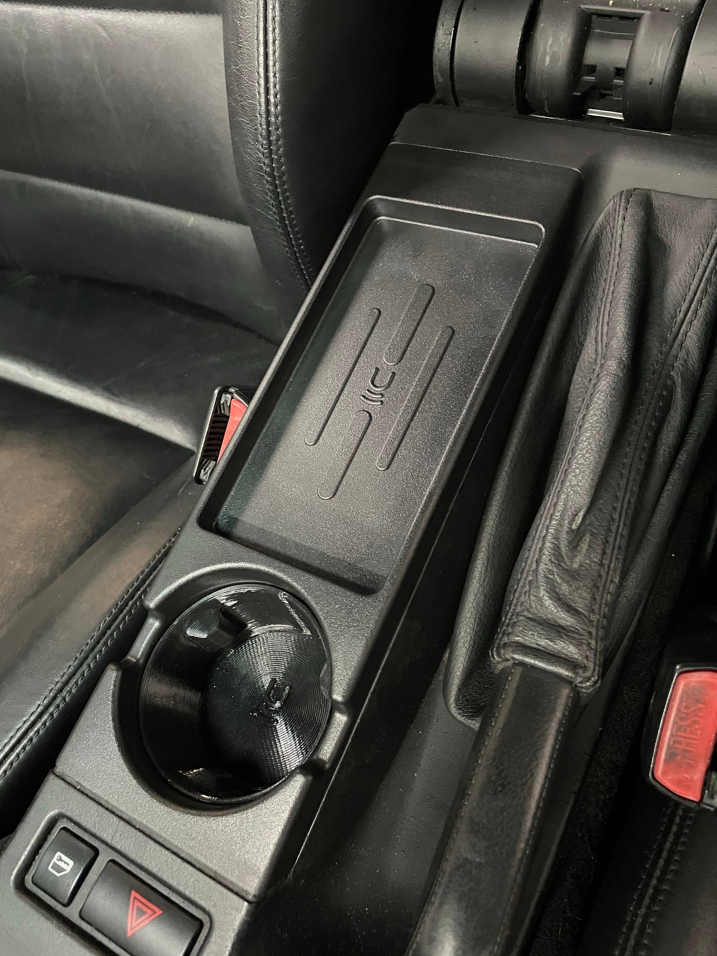 BMW E46 3 SERIES (INCLUDING M3) INDUKTIV Wireless Device Charging Unit